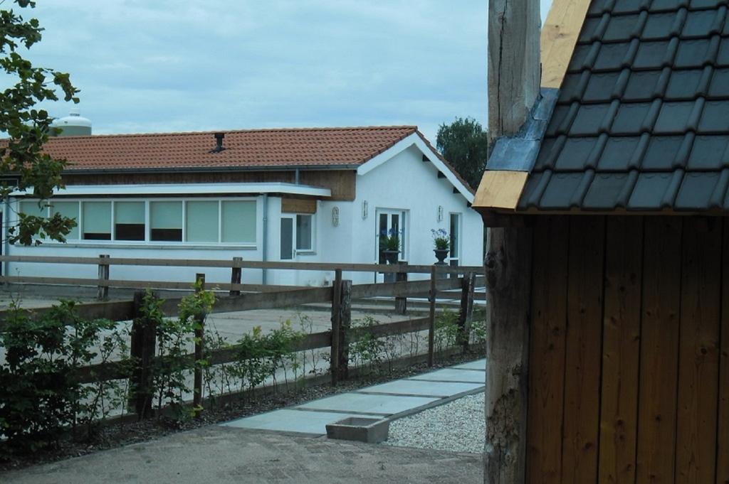 Herkenhoek 5 Bedroom Apartment Heeswijk-Dinther ภายนอก รูปภาพ